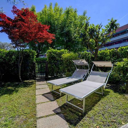 Desenzanoloft Official Partner Marriott Homes & Villas - Dolce Vita With Garden And Pools Дезенцано-дель-Гарда Екстер'єр фото