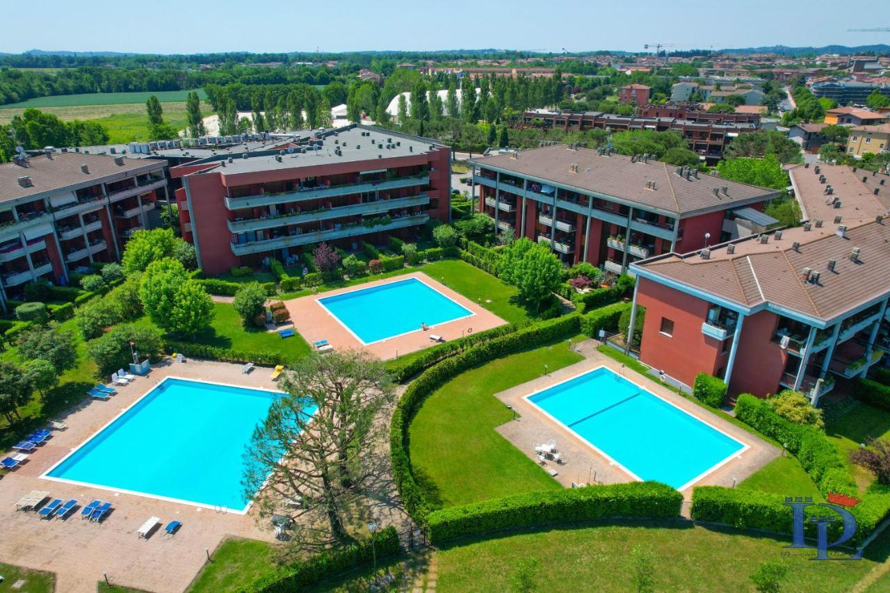 Desenzanoloft Official Partner Marriott Homes & Villas - Dolce Vita With Garden And Pools Дезенцано-дель-Гарда Екстер'єр фото
