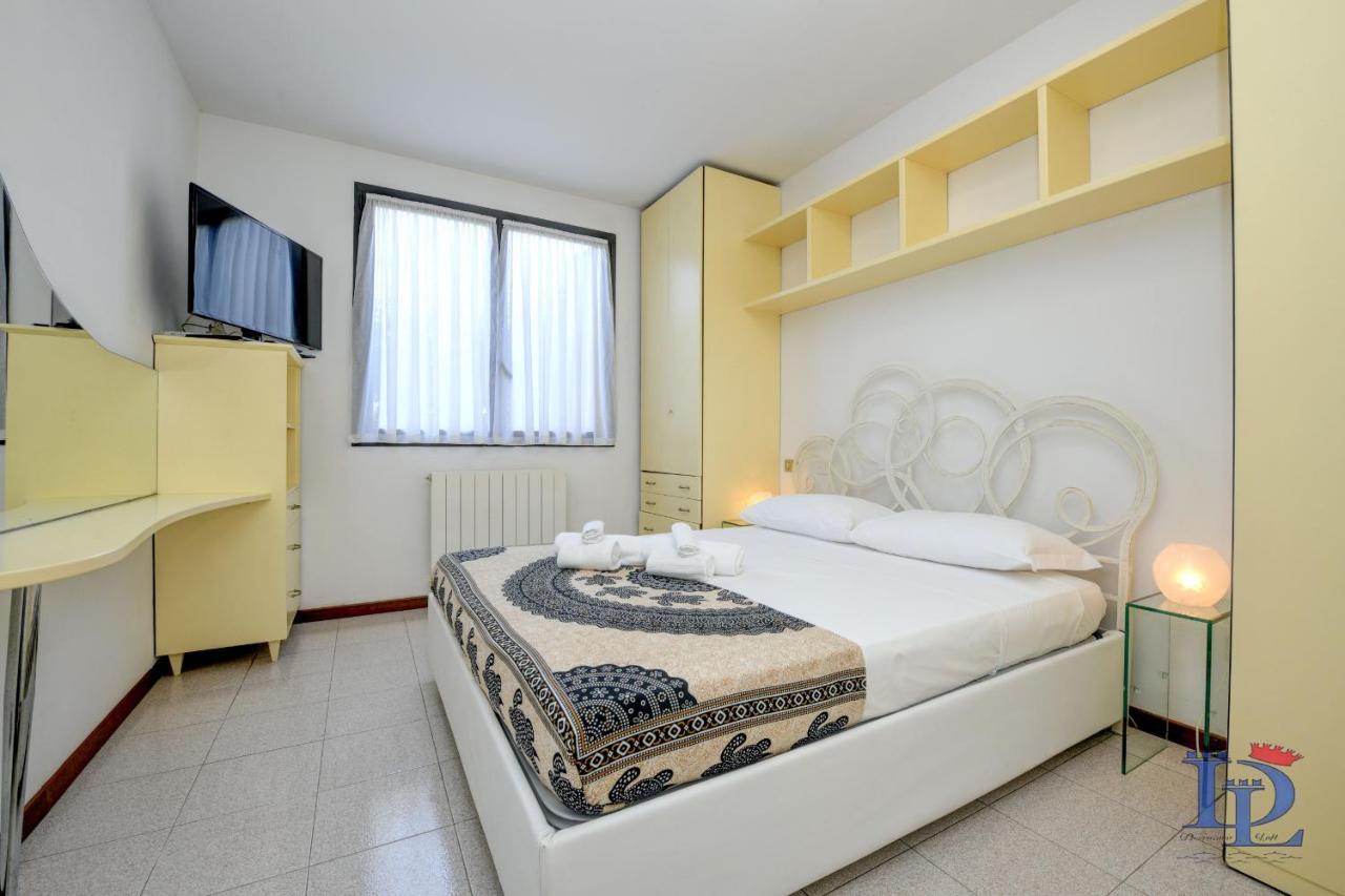 Desenzanoloft Official Partner Marriott Homes & Villas - Dolce Vita With Garden And Pools Дезенцано-дель-Гарда Екстер'єр фото